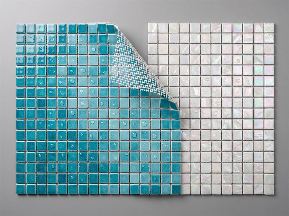 Ceramic mosaic for swimming pools